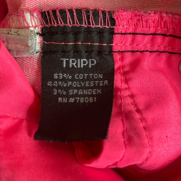 Tripp NYC Pink Animal Print Capri Pants, Size 9 Juniors - Picture 10 of 11